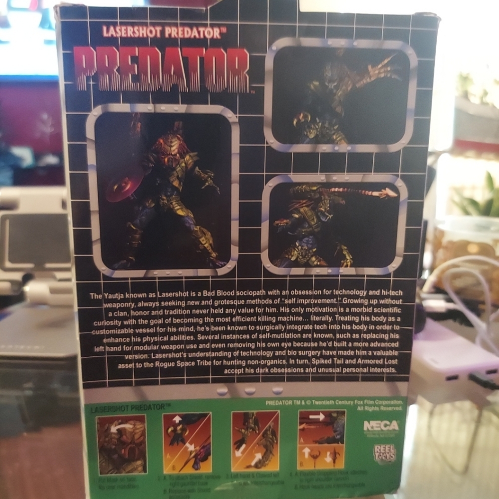 PREDATOR LASERSHOT PREDATOR THE ULTIMATE ALIEN HUNTER  / NECA - Picture 4 of 4
